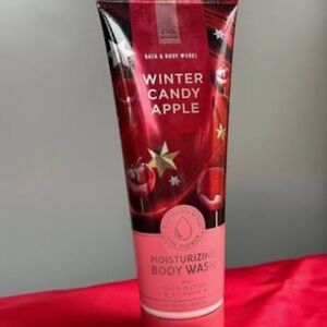 🎅 BBW Winter Candy Apple Body Wash NEW